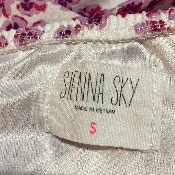 Sienna Sky beautiful pink pansy design size small dress. Beautiful Easter dress. - Picture 6 of 7